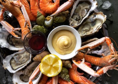 Muscheln, Meer und mehr: Essen mit Aussicht an der AtlanÂtikÂküste.