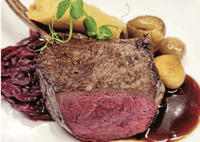 Große Braten dürsten nach molligen Weinen
